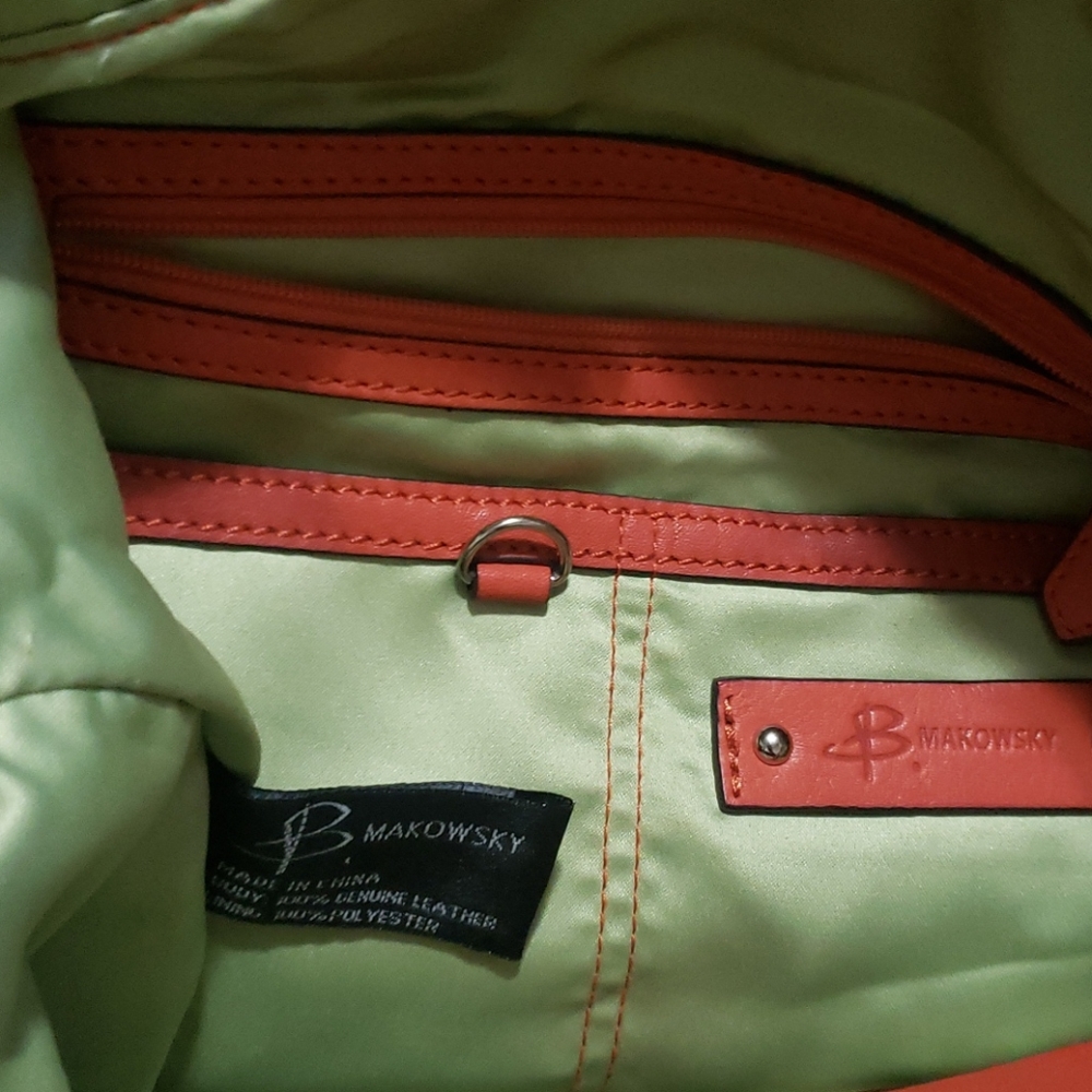 Women's Authentic Handbag 👜 - Picture 10 of 10